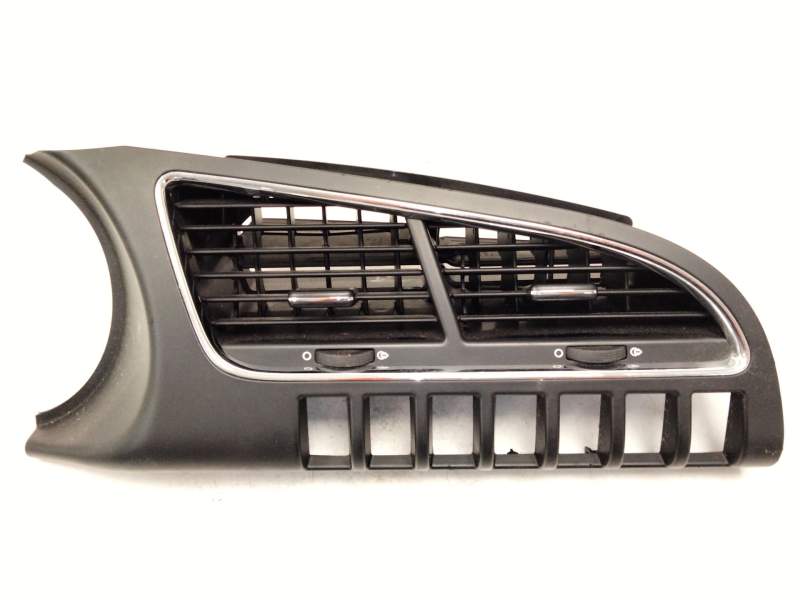 Recambio de aireador central para peugeot 3008 i monospace (0u_) 1.6 hdi referencia OEM IAM 9685049877  
