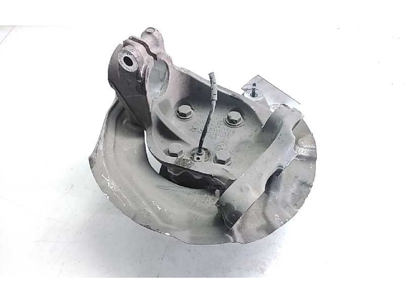 Recambio de mangueta delantera derecha para bmw serie 3 berlina (e90) 320d referencia OEM IAM 676444402  