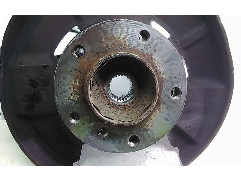 Recambio de mangueta trasera izquierda para bmw serie 3 berlina (e90) 320d referencia OEM IAM 00001894101 0001676461L 