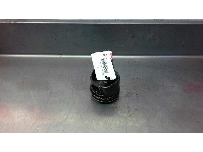 Recambio de piston para renault kangoo expression profesional referencia OEM IAM   