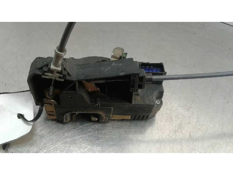 Recambio de cerradura puerta delantera derecha para opel zafira a elegance referencia OEM IAM   
