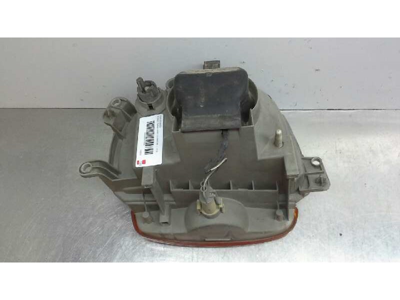 Recambio de faro izquierdo para renault twingo (co6) 1.2 (c066/67/68) referencia OEM IAM   
