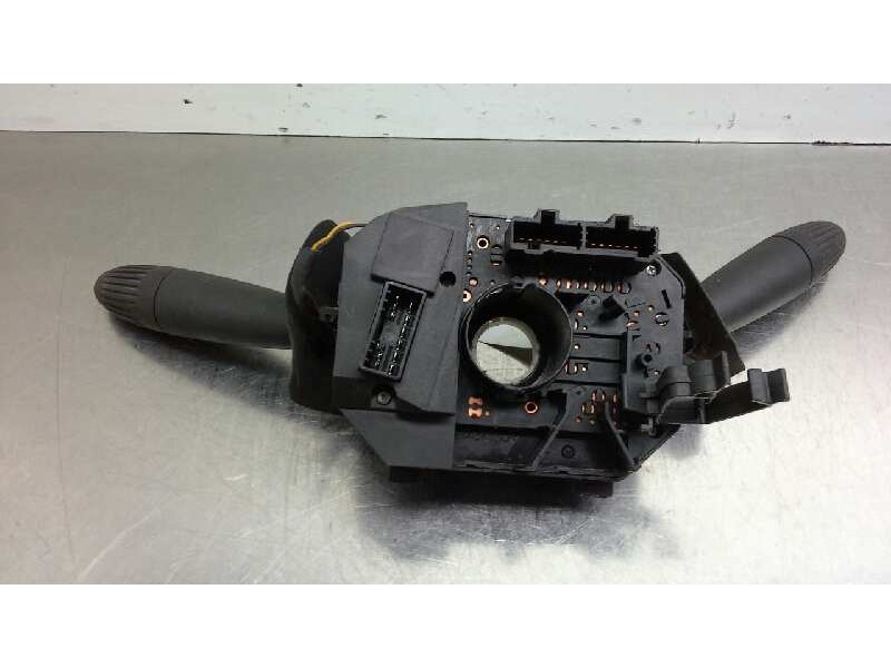 Recambio de mando luces para fiat punto berlina (188) 1.2 cat referencia OEM IAM   