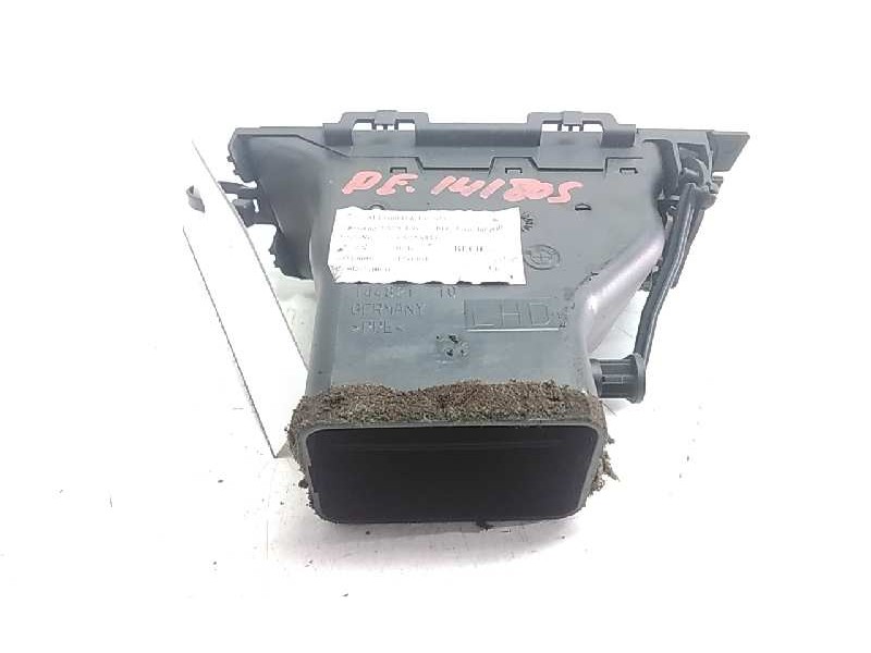 Recambio de aireador derecho para bmw serie 3 berlina (e90) 320d referencia OEM IAM 69226340  