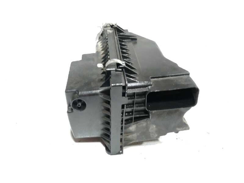 Recambio de caja filtro de aire para dodge caliber sxt referencia OEM IAM   