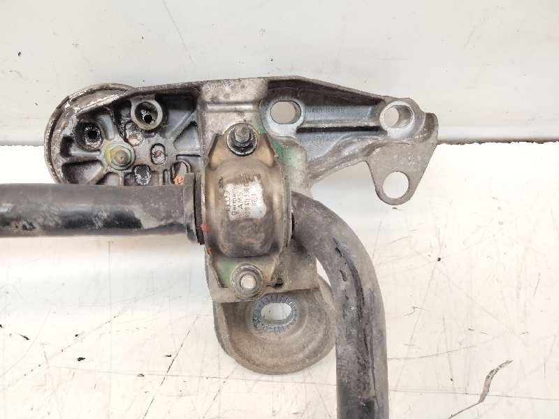 Recambio de barra estabilizadora delantera para skoda superb (3u4) comfort referencia OEM IAM 4D0411336D 6E0199352F 