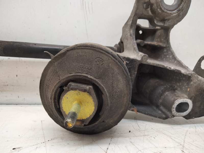 Recambio de barra estabilizadora delantera para skoda superb (3u4) comfort referencia OEM IAM 4D0411336D 6E0199352F 