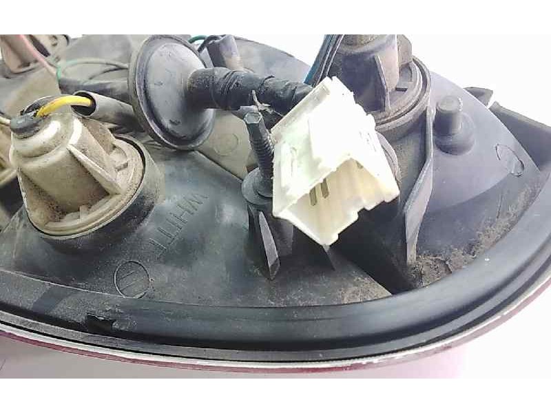 Recambio de piloto trasero izquierdo para daewoo nubira berlina 1.6 cat referencia OEM IAM   100703