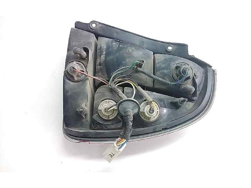 Recambio de piloto trasero izquierdo para daewoo nubira berlina 1.6 cat referencia OEM IAM   100703