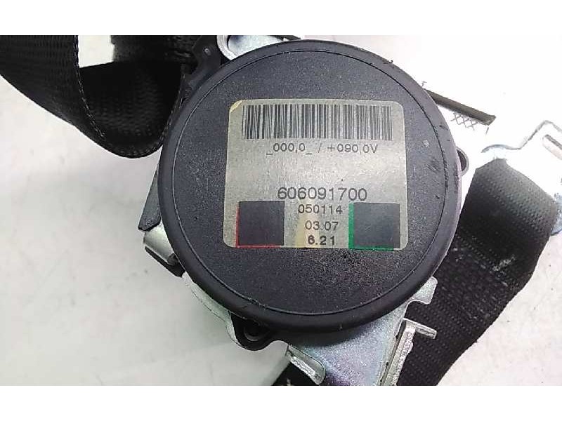 Recambio de cinturon seguridad trasero central para bmw serie 3 berlina (e90) 320d referencia OEM IAM 606091700  