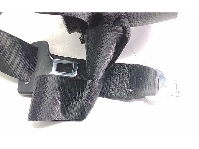 Recambio de cinturon seguridad trasero central para bmw serie 3 berlina (e90) 320d referencia OEM IAM 606091700  