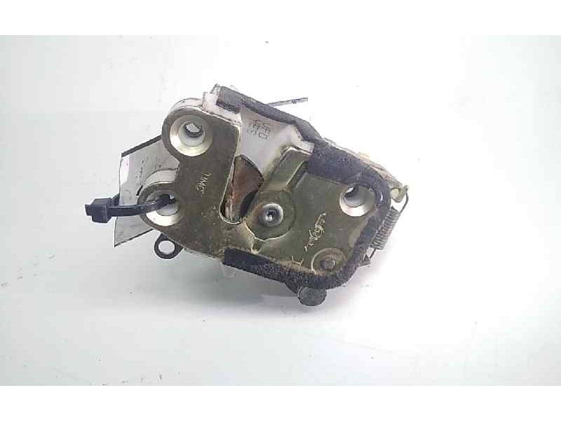 Recambio de cerradura puerta delantera derecha para hyundai atos (mx) gls referencia OEM IAM 8132002010  