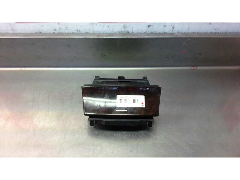 Recambio de cenicero para mercedes clase c (w203) berlina 220 cdi (la) (203.008) referencia OEM IAM 2036800852FKZ  