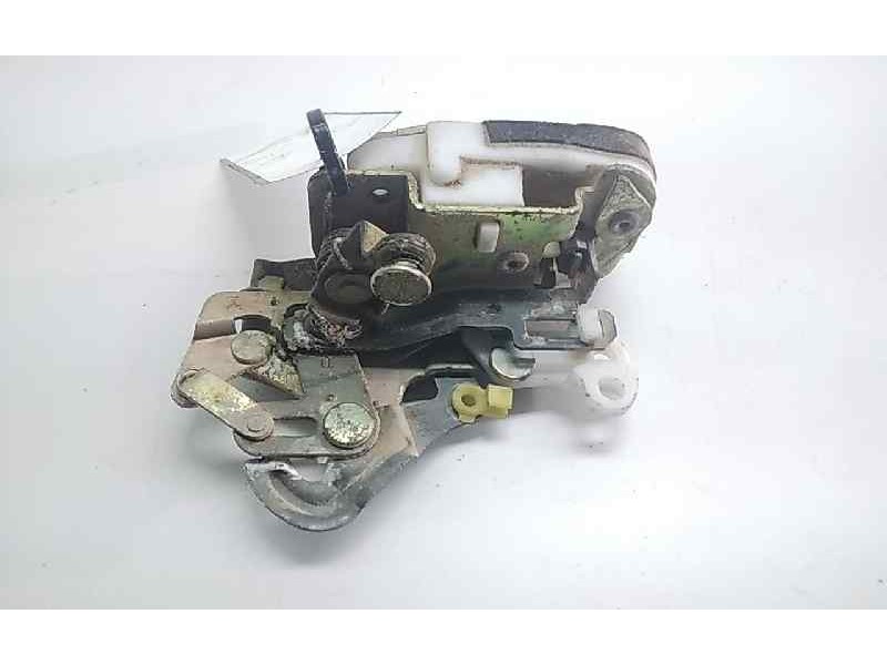 Recambio de cerradura puerta trasera derecha para hyundai atos (mx) gls referencia OEM IAM 8142002010  