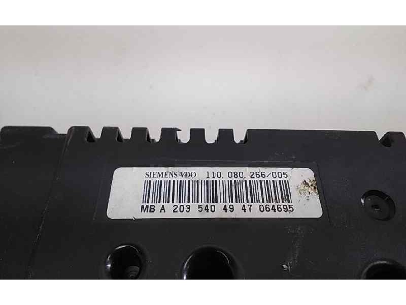 Recambio de cuadro instrumentos para mercedes clase c (w203) berlina 220 cdi (la) (203.008) referencia OEM IAM 2035404947  