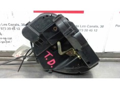 Recambio de cerradura puerta trasera derecha para mercedes clase c (w203) berlina 220 cdi (la) (203.008) referencia OEM IAM 2037 2