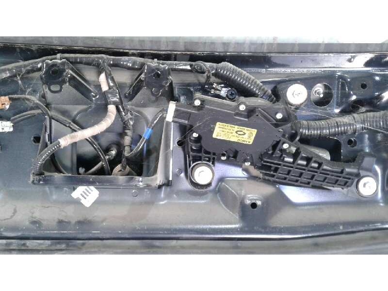 Recambio de porton trasero para renault koleos bose edition referencia OEM IAM   