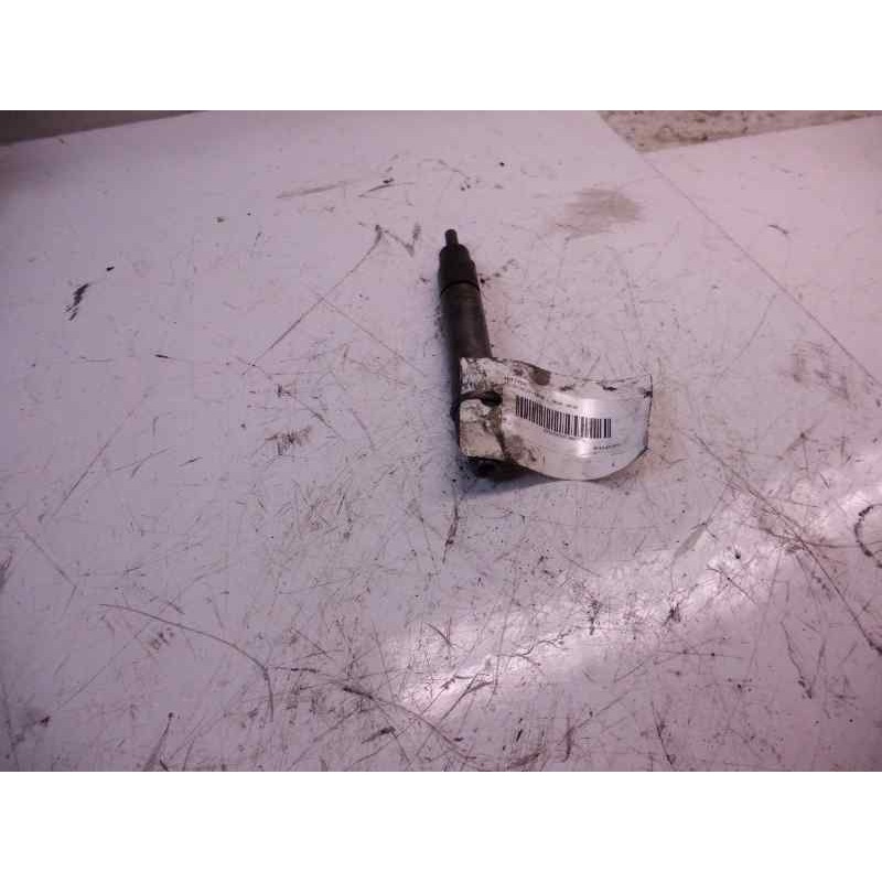 Recambio de inyector para iveco daily combi 1989  2.5 turbodiesel referencia OEM IAM   