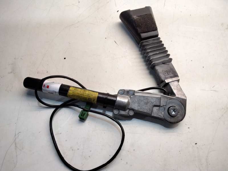 Recambio de pretensor airbag derecho para opel vectra b berlina básico referencia OEM IAM R9912031702  