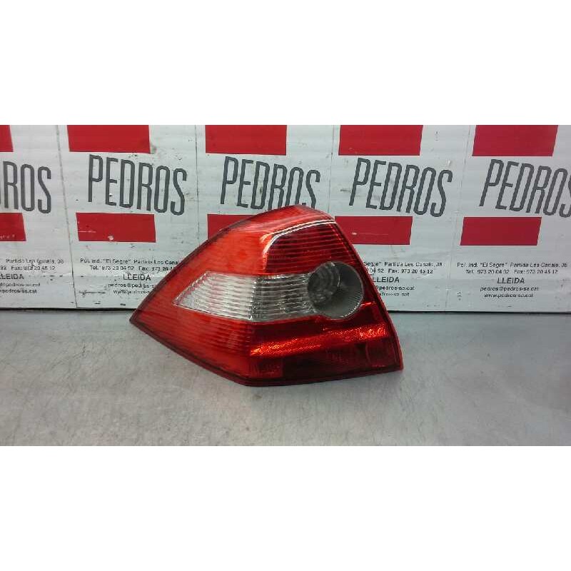 Recambio de piloto trasero izquierdo para renault megane ii classic berlina confort dynamique referencia OEM IAM 8200142682  