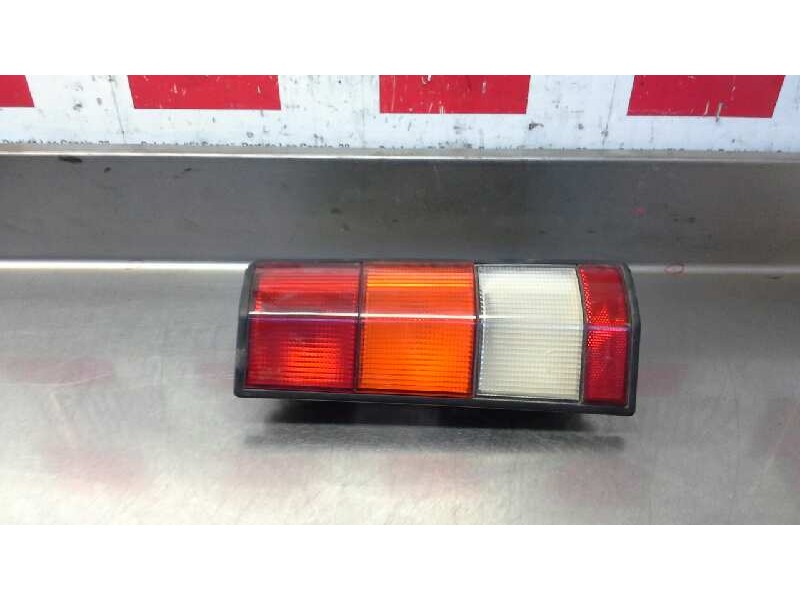 Recambio de piloto trasero derecho para renault rapid/express (f40) 1.4 referencia OEM IAM   