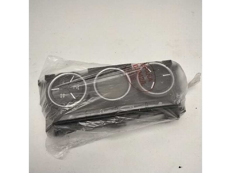 Recambio de mando climatizador para citroen c3 selection referencia OEM IAM 9675994XT  