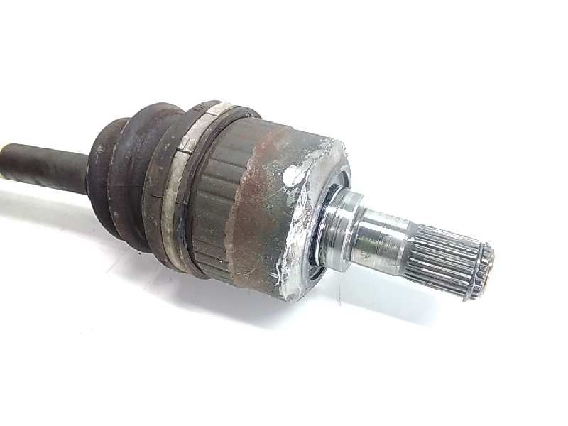 Recambio de transmision delantera izquierda para hyundai tucson (jm) 2,0 classic 4x2 referencia OEM IAM 495012C111  