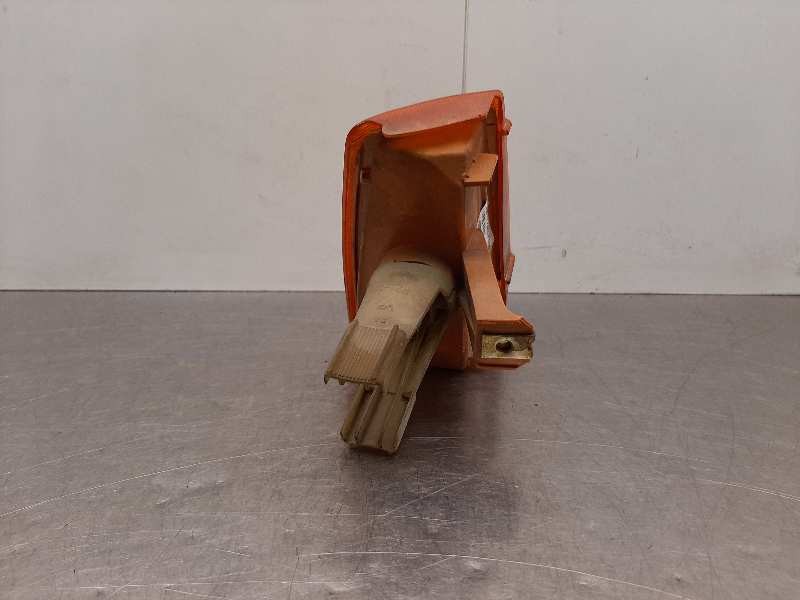 Recambio de piloto delantero izquierdo para opel kadett e gl berlina referencia OEM IAM 1226040  