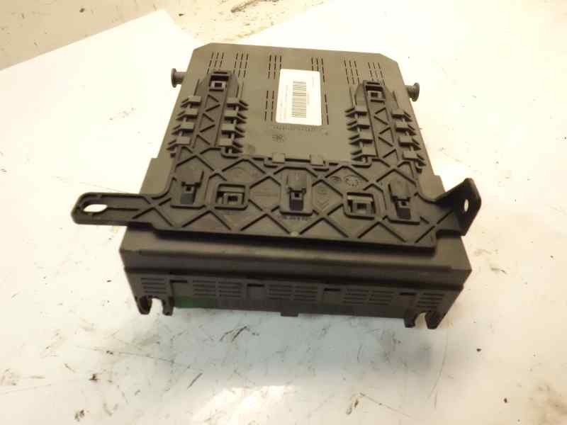 Recambio de caja fusibles para citroen c5 berlina 2.0 hdi referencia OEM IAM 96432419  