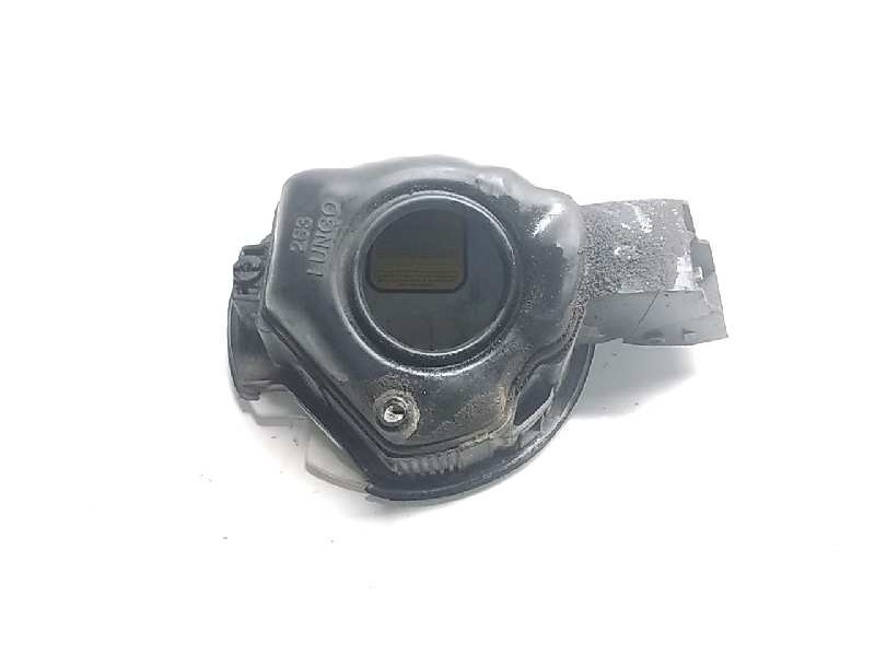 Recambio de tapa exterior combustible para opel combo d expression l1h1 referencia OEM IAM 0519211550E  