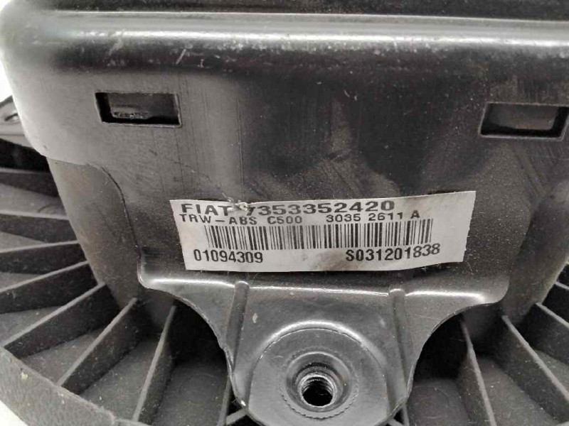 Recambio de airbag delantero izquierdo para fiat punto berlina (188) 1.2 cat referencia OEM IAM 7353352420  