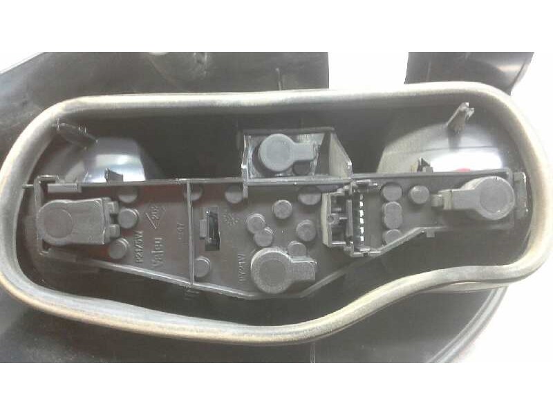 Recambio de piloto trasero derecho para renault laguna ii (bg0) authentique referencia OEM IAM 8200002474  
