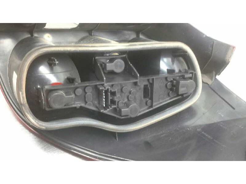 Recambio de piloto trasero izquierdo para renault laguna ii (bg0) authentique referencia OEM IAM 8200002473  