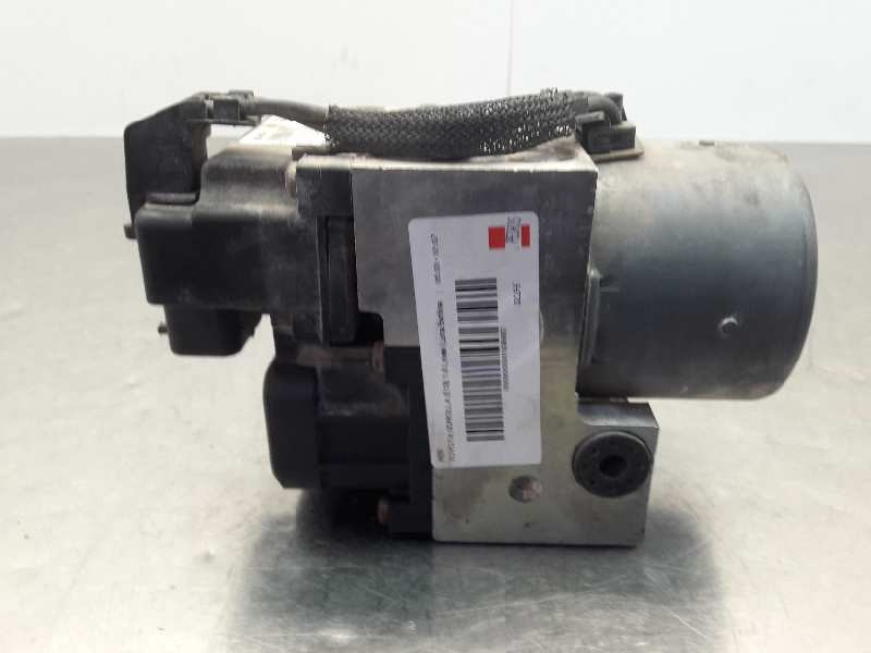 Recambio de abs para toyota corolla (e12) 1.6 linea luna berlina referencia OEM IAM 0273004571  