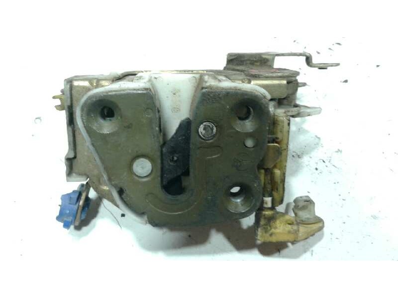 Recambio de cerradura puerta delantera izquierda para nissan vanette cargo vanette cargo caja cerrada referencia OEM IAM   