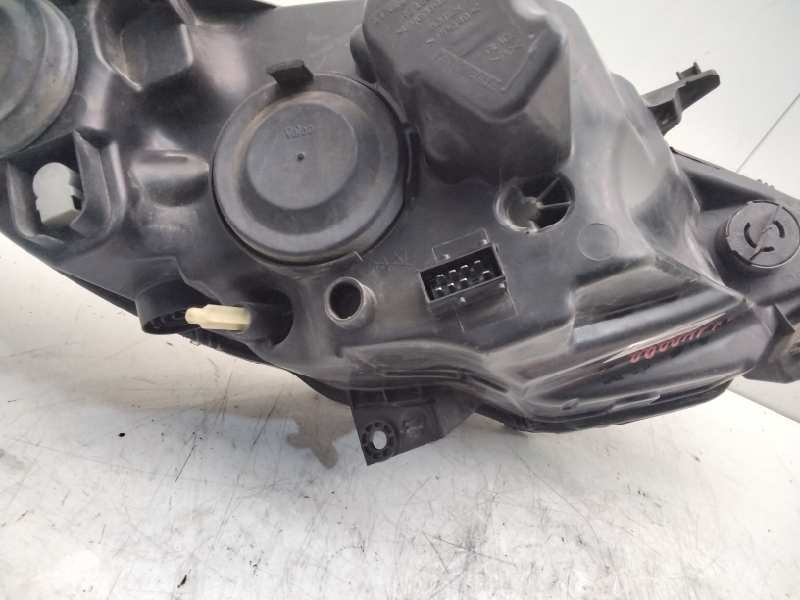 Recambio de faro izquierdo para peugeot 1007 sport referencia OEM IAM 89008982  
