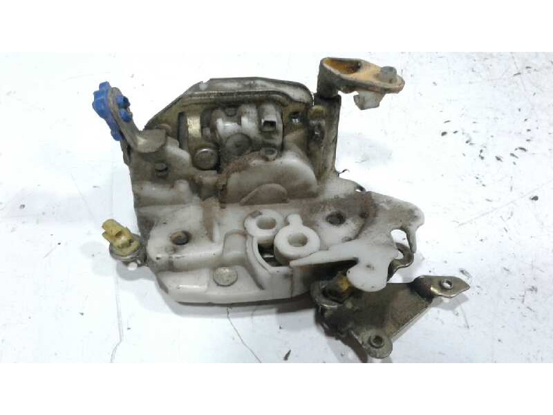 Recambio de cerradura puerta delantera izquierda para nissan vanette cargo vanette cargo caja cerrada referencia OEM IAM   