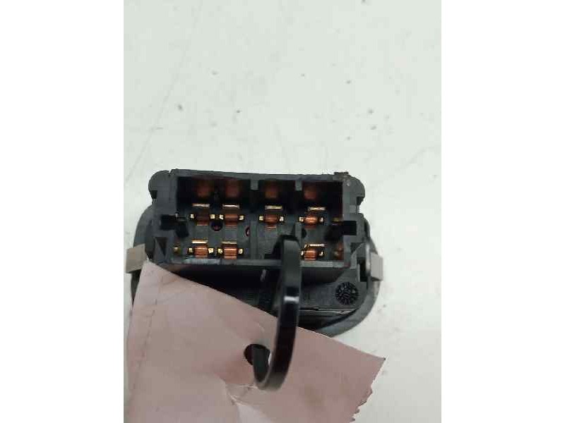 Recambio de mando elevalunas delantero derecho para peugeot 1007 sport referencia OEM IAM   