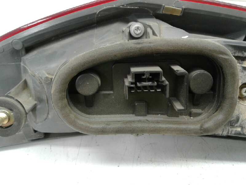 Recambio de piloto trasero derecho para fiat punto berlina (188) referencia OEM IAM 286202D  101367