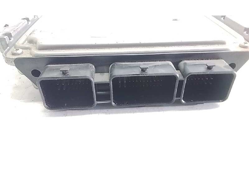 Recambio de centralita motor uce para citroen c5 berlina 1.6 hdi cat (9hy / dv6ted4) referencia OEM IAM 9656840680 0281011561 