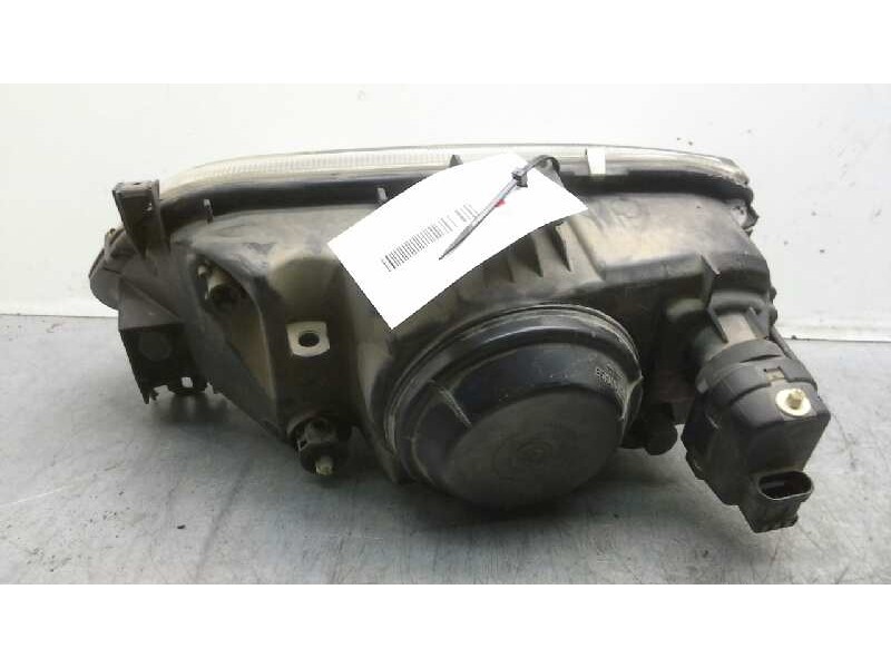 Recambio de faro derecho para renault megane i scenic (ja0) 1.9dti alize referencia OEM IAM 260101792R  