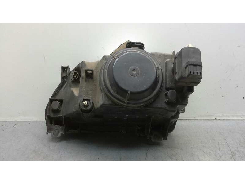 Recambio de faro derecho para renault megane i scenic (ja0) 1.9dti alize referencia OEM IAM 260101792R  