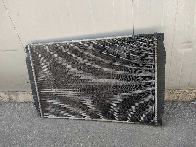 Recambio de radiador agua para iveco stralis (as) 12.9 diesel referencia OEM IAM 8165855  