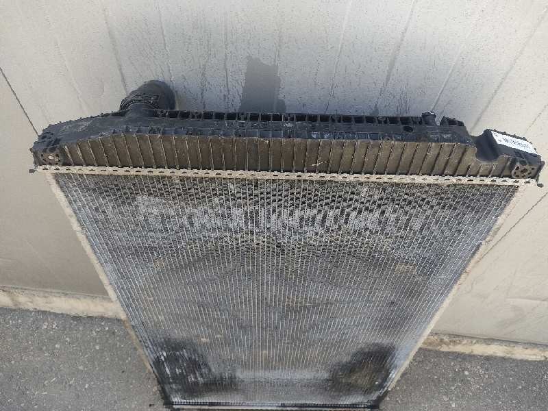 Recambio de radiador agua para iveco stralis (as) 12.9 diesel referencia OEM IAM 8165855  