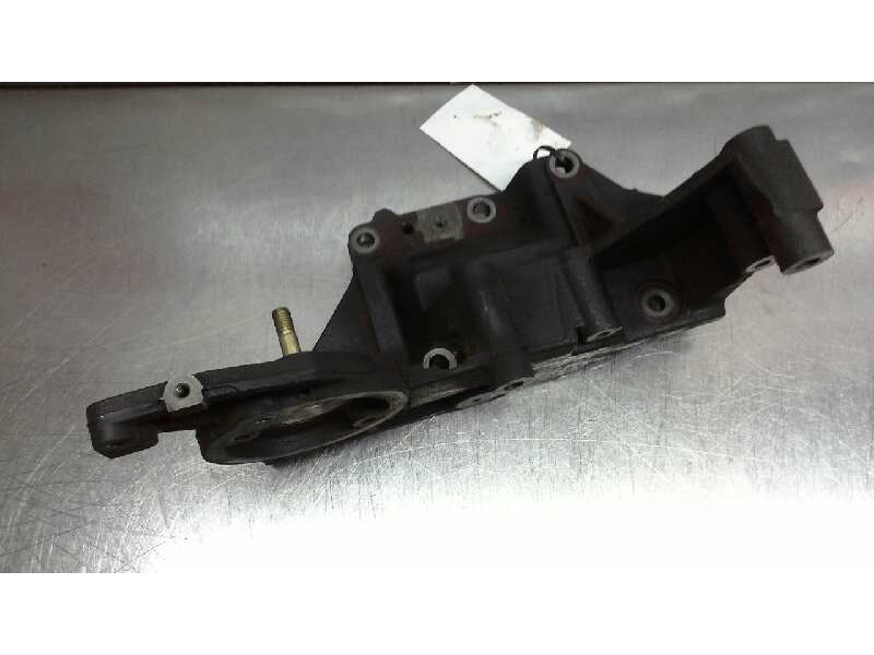 Recambio de soporte bomba inyeccion para mazda 6 berlina (gg) 2.0 crtd 136 active (4-ptas.) referencia OEM IAM   