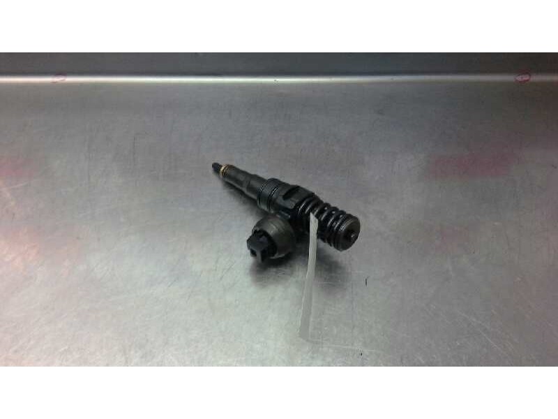 Recambio de inyector para seat cordoba berlina (6l2) 1.9 tdi referencia OEM IAM 0414720037 036130073AJ 