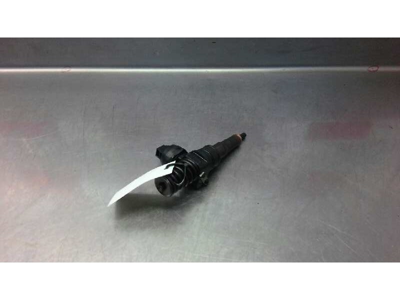 Recambio de inyector para seat cordoba berlina (6l2) 1.9 tdi referencia OEM IAM 0414720037 036130073AJ 