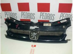 Recambio de rejilla delantera para peugeot partner (s2) referencia OEM IAM   101567