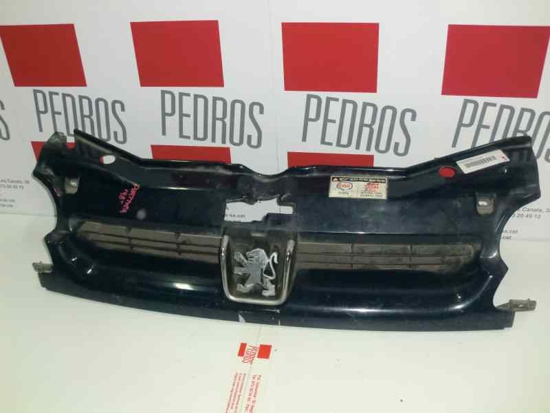 Recambio de rejilla delantera para peugeot partner (s2) referencia OEM IAM   101567