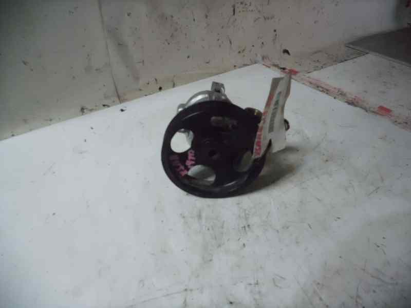 Recambio de bomba servodireccion para citroen xsara berlina 1.9 turbodiesel referencia OEM IAM 9631923580  